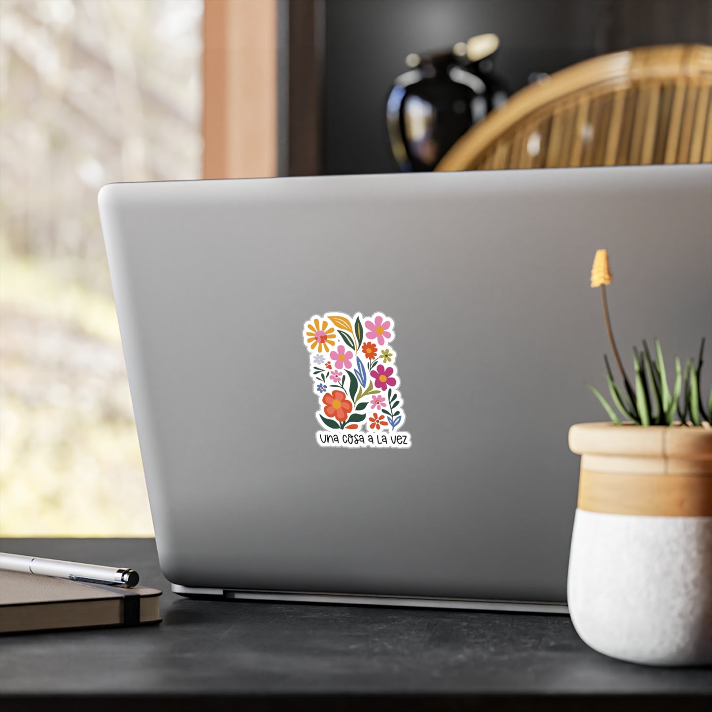 Motivational Quote Floral Decorative Sticker Una Cosa a la Vez (waterproof) 3”x4”