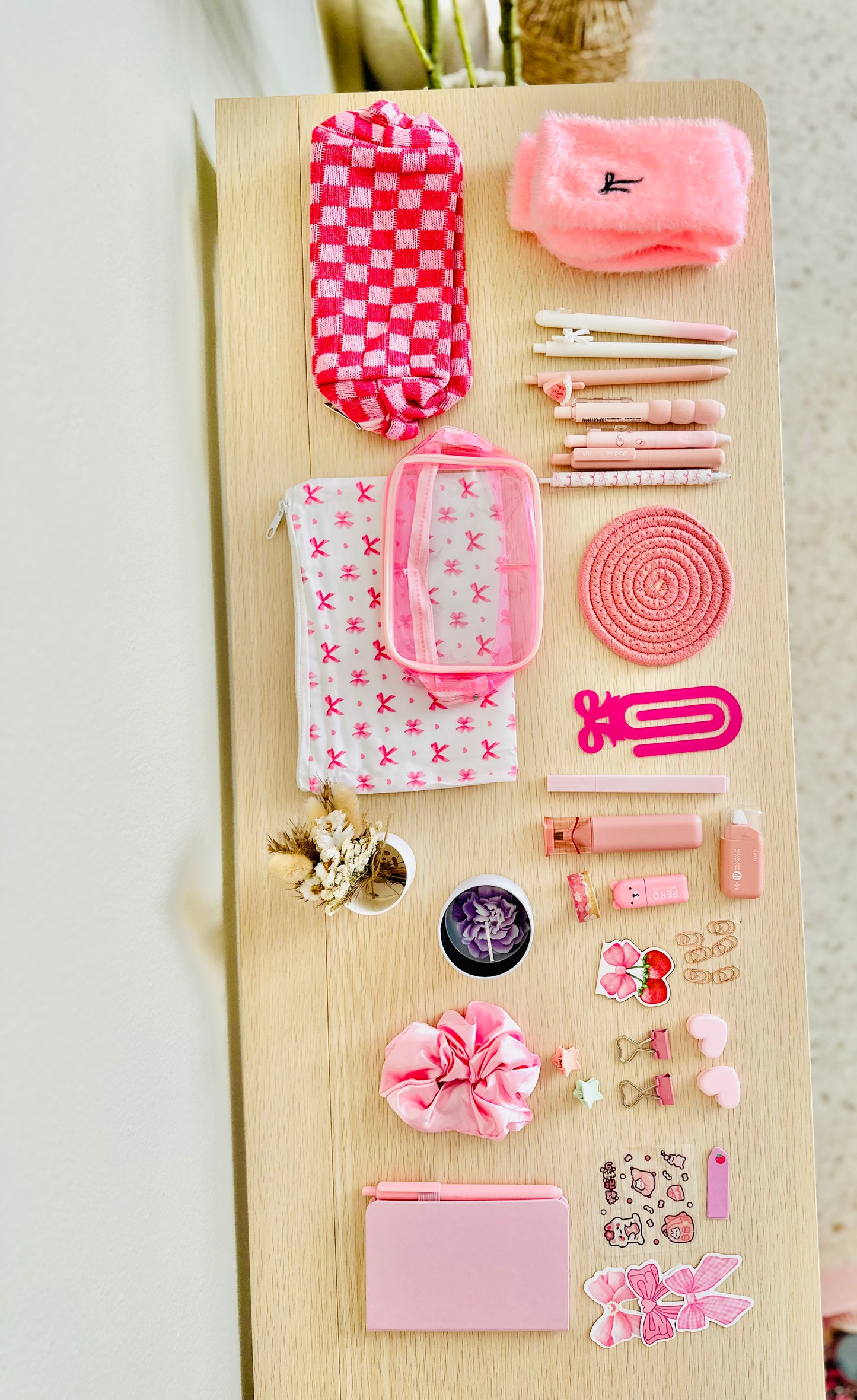 🎀 Deluxe Soft Girl Era Desk Kit Mystery Box — 40 Curated Items for the Ultimate Desk Glow‑Up | Pink Aesthetic Desk Set & Gift Box | Coquette Stationery Bundle