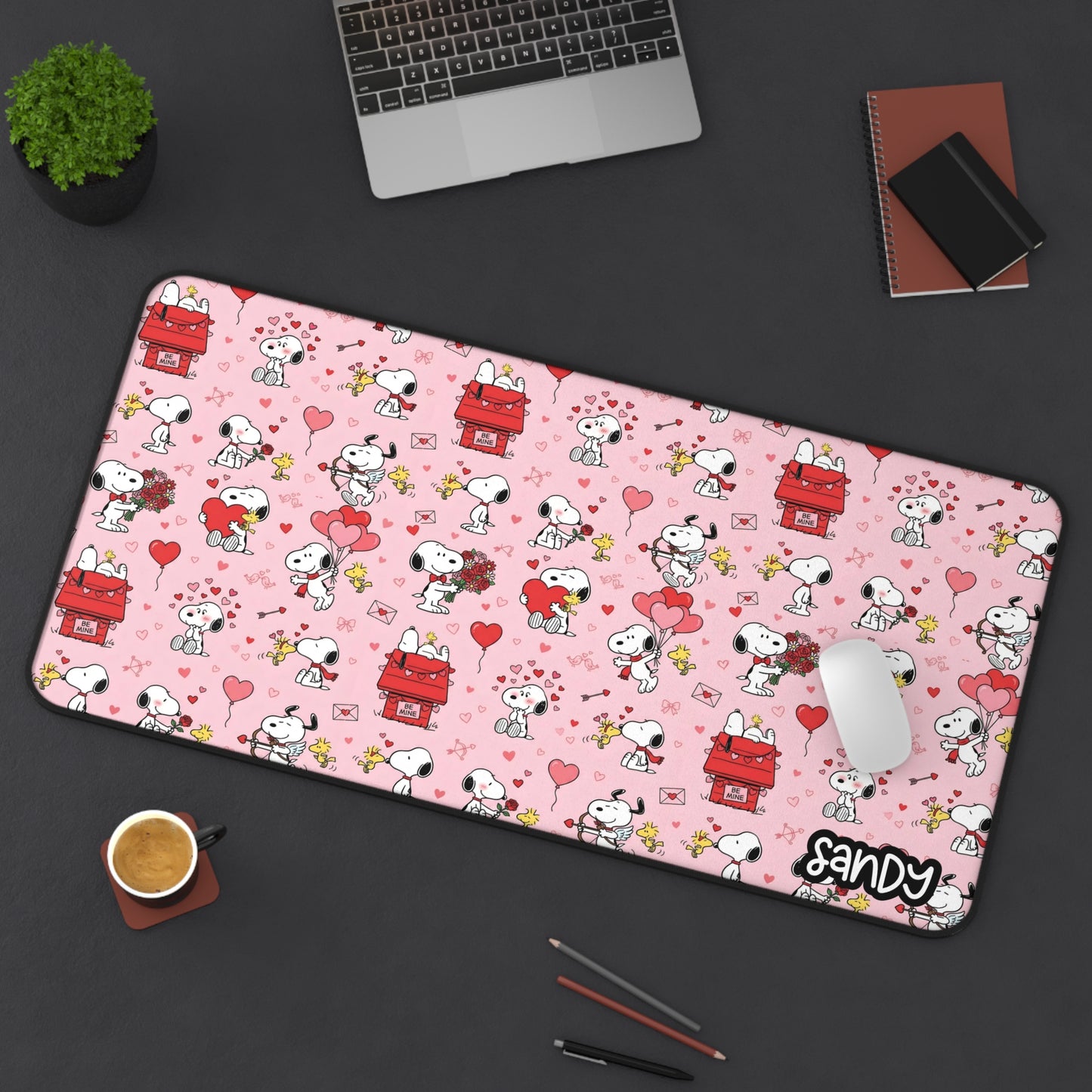 Pink Snoopy Valentine Desk Mat — Cute Peanuts Pattern Mousepad