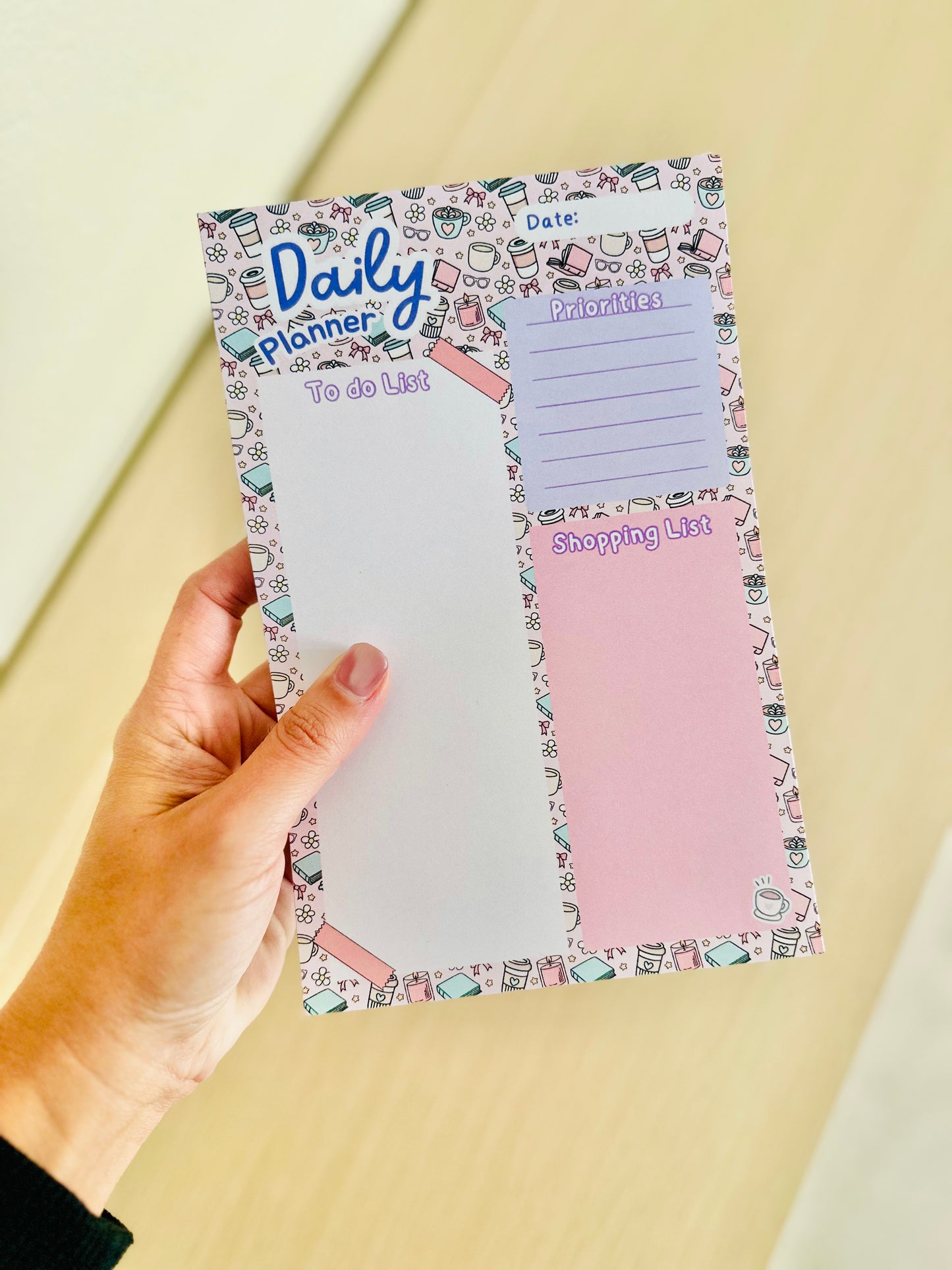 Daily Planner Notepad 8x6 with Pink Pen – Cute Aesthetic To‑Do List, Priorities & Shopping List Desk Pad