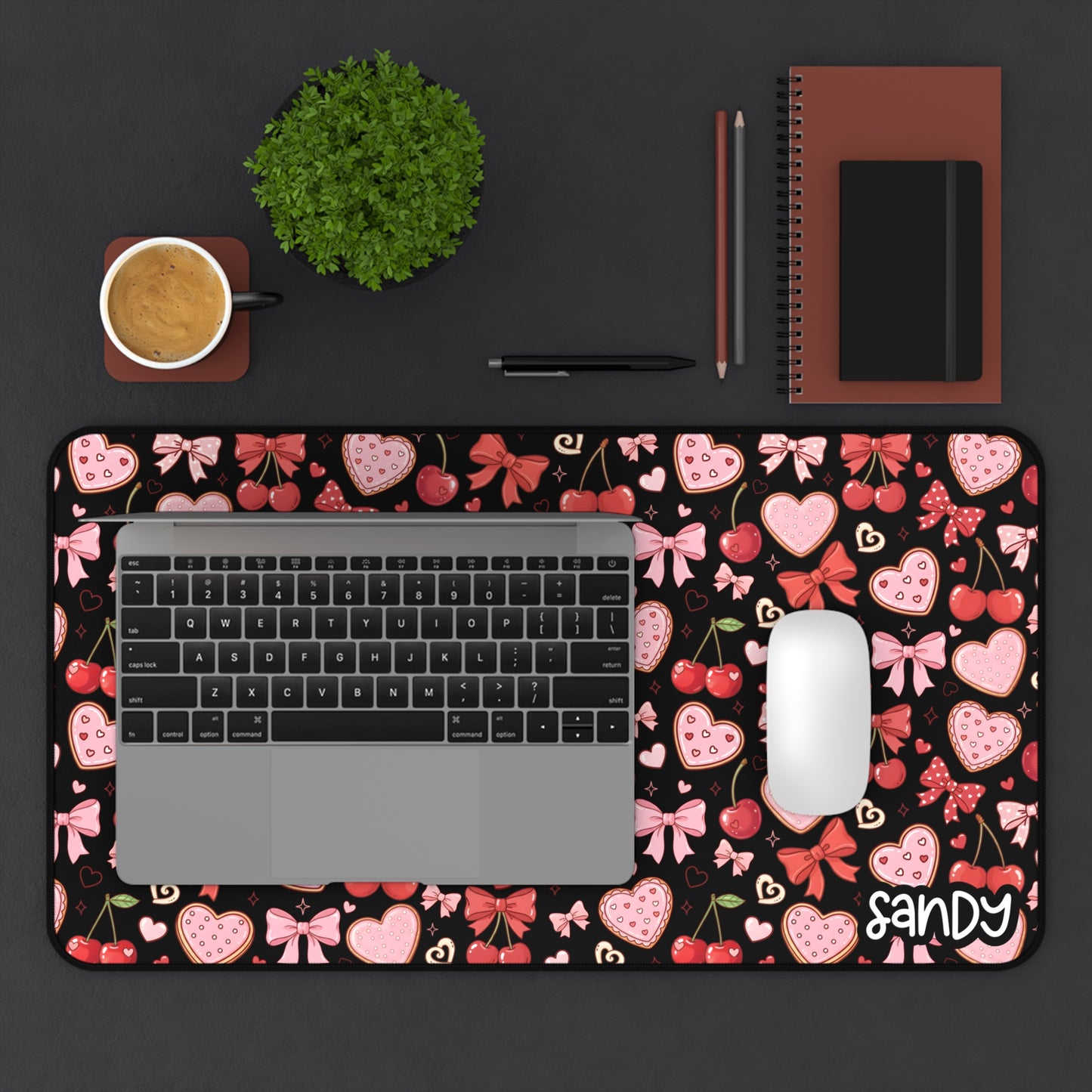Valentine Hearts Desk Mat (black) — Pink & Red Heart Pattern Mouse Pad
