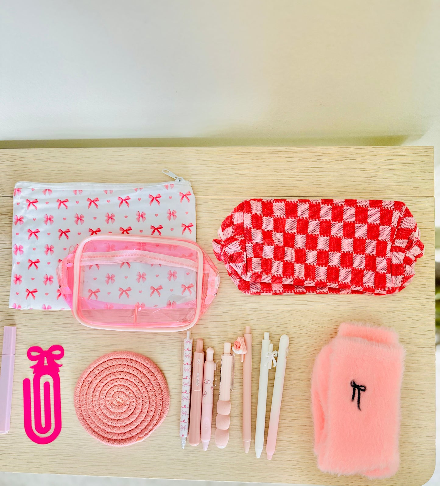 🎀 Deluxe Soft Girl Era Desk Kit Mystery Box — 40 Curated Items for the Ultimate Desk Glow‑Up | Pink Aesthetic Desk Set & Gift Box | Coquette Stationery Bundle