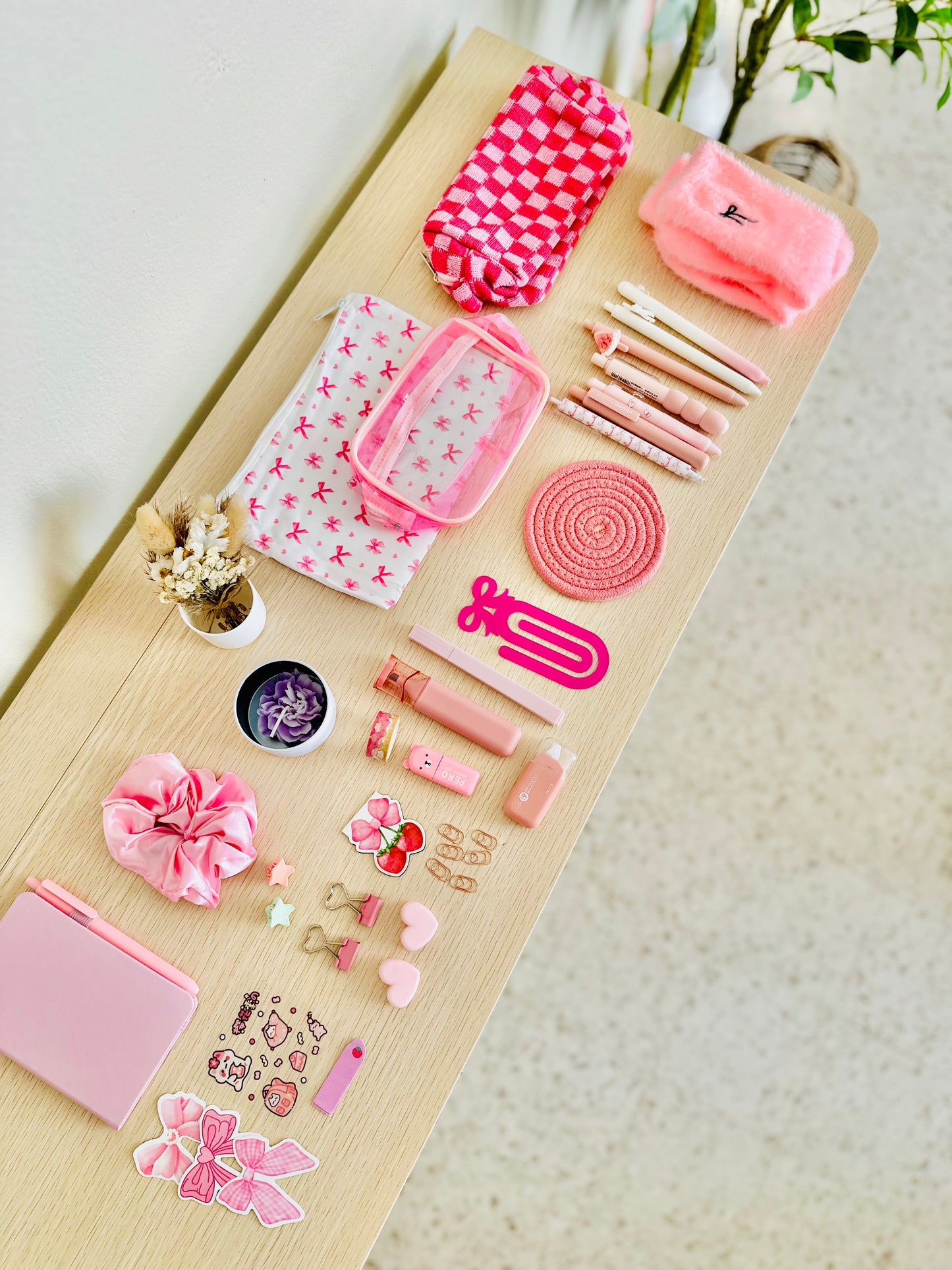 🎀 Deluxe Soft Girl Era Desk Kit Mystery Box — 40 Curated Items for the Ultimate Desk Glow‑Up | Pink Aesthetic Desk Set & Gift Box | Coquette Stationery Bundle