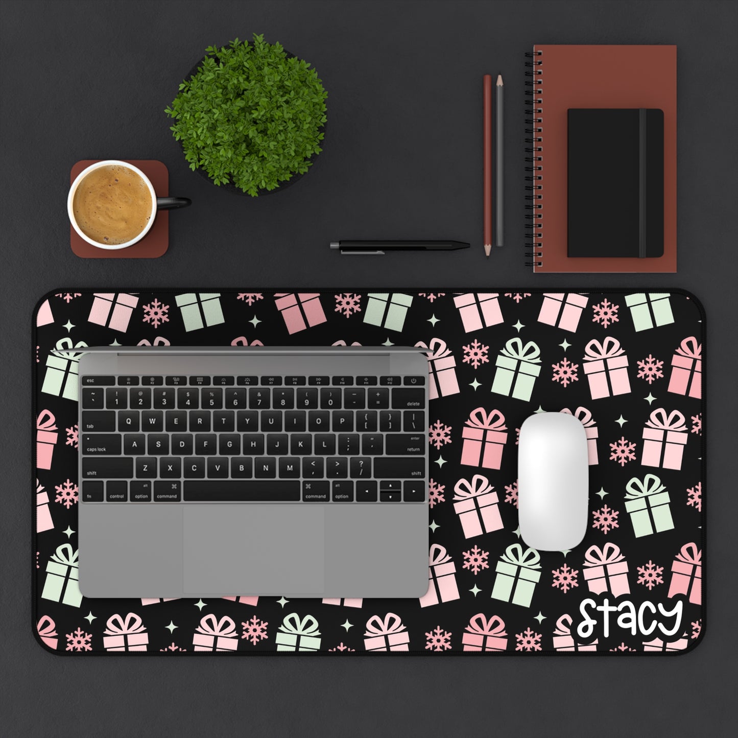 Pink Christmas Gifts Desk Mat (black)